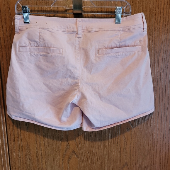 American Eagle- Midi- Stretch shorts.  Size 6 - Picture 2 of 2